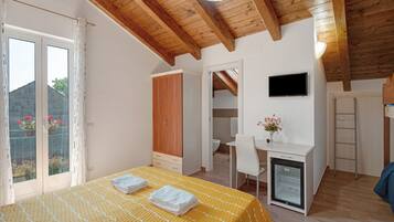 3 chambres, Wi-Fi gratuit, draps fournis