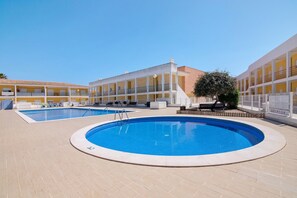 Pool - Apartment 'Solymar' with Shared Pool, Wi-Fi and Air Conditioning (Vale Parra - Albufeira)