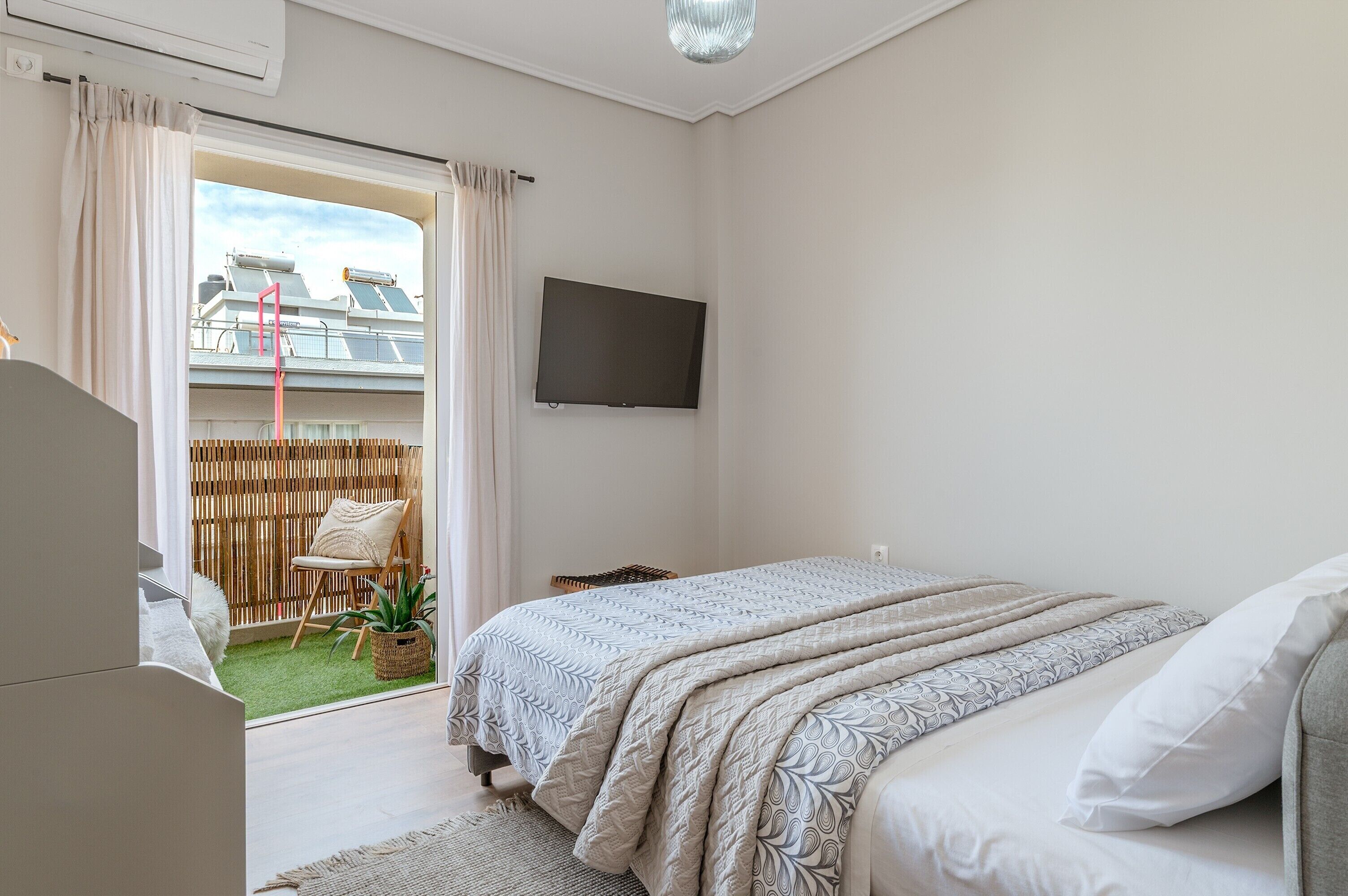 1 bedroom, iron/ironing board, free WiFi, bed sheets