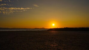 Una playa cerca