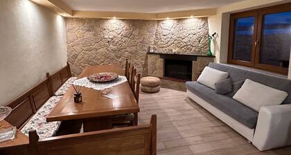 Holiday Home 'The Country House' with Private Pool, Private Garden and Wi-Fi