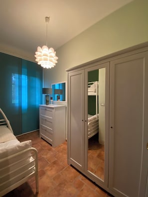 2 bedrooms, iron/ironing board, travel crib, free WiFi