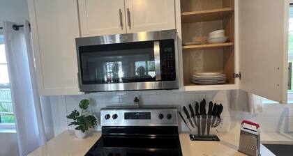 1 Bedroom Apt4 in Noda- Very close to Uptown and Novant Presbyterian