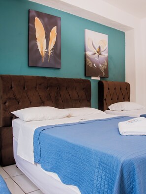 Family Room | Soundproofing, free WiFi - Pousada Refugio Prumirim (Ubatuba)