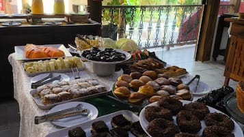Gratis frukostbuffé varje dag