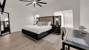 Room - Heart of Henderson - Your ideal extended stay (Henderson)