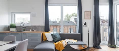 1 chambre, rideaux occultants, fer et planche à repasser
