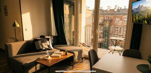 Cortinas blackout, ferros/tábuas de passar roupa, Wi-Fi de cortesia