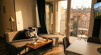 Family Apartment, Multiple Beds, Non Smoking, Patio | Individually decorated, individually furnished, blackout curtains