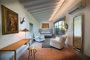 11 Schlafzimmer, Bügeleisen/Bügelbrett, WLAN, Bettwäsche