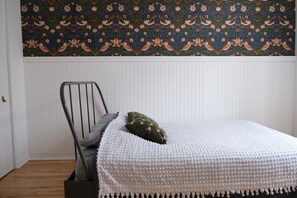 2 habitaciones, escritorio, wifi gratis y ropa de cama