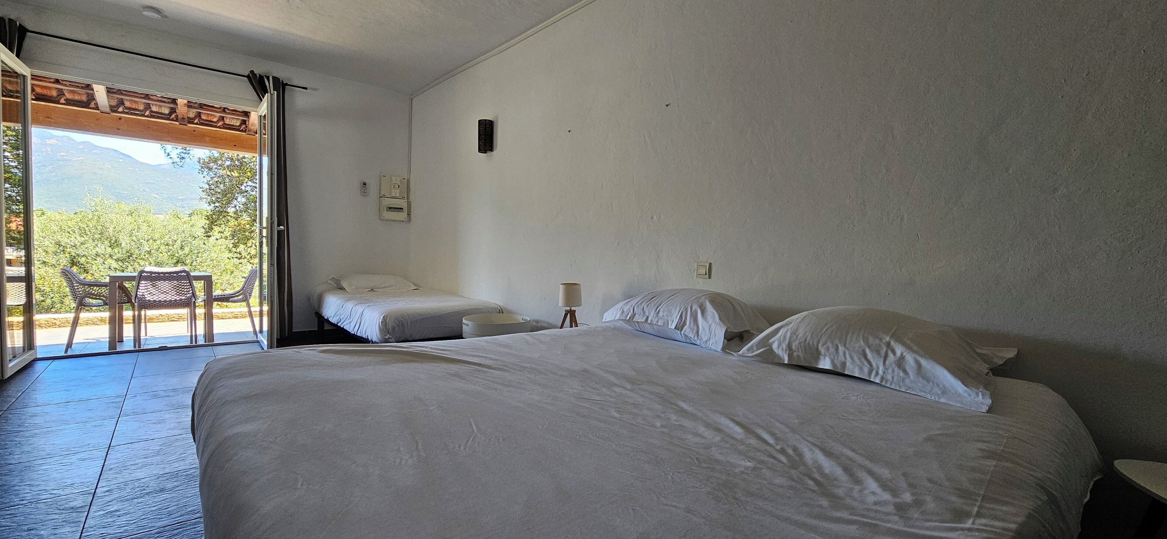 1 chambre, Wi-Fi gratuit, draps fournis