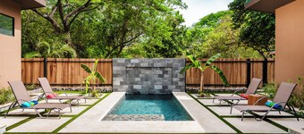 Two cozy and separate 1-bedroom cabins surrounded by nature and close to beach