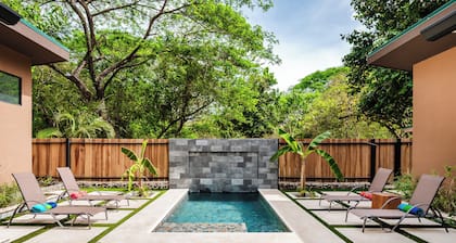 Two cozy and separate 1-bedroom cabins surrounded by nature and close to beach