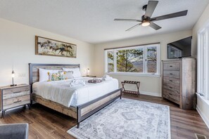 3 bedrooms, free WiFi, bed sheets