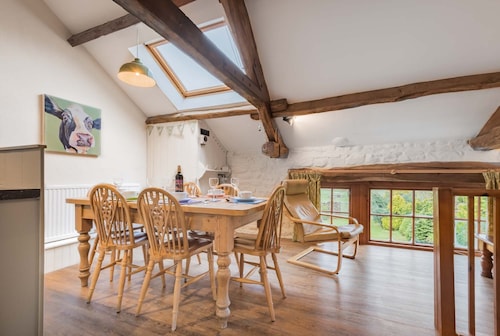 Ravendale, Kirkoswald -  a cottage that sleeps 6 guests  in 3 bedrooms