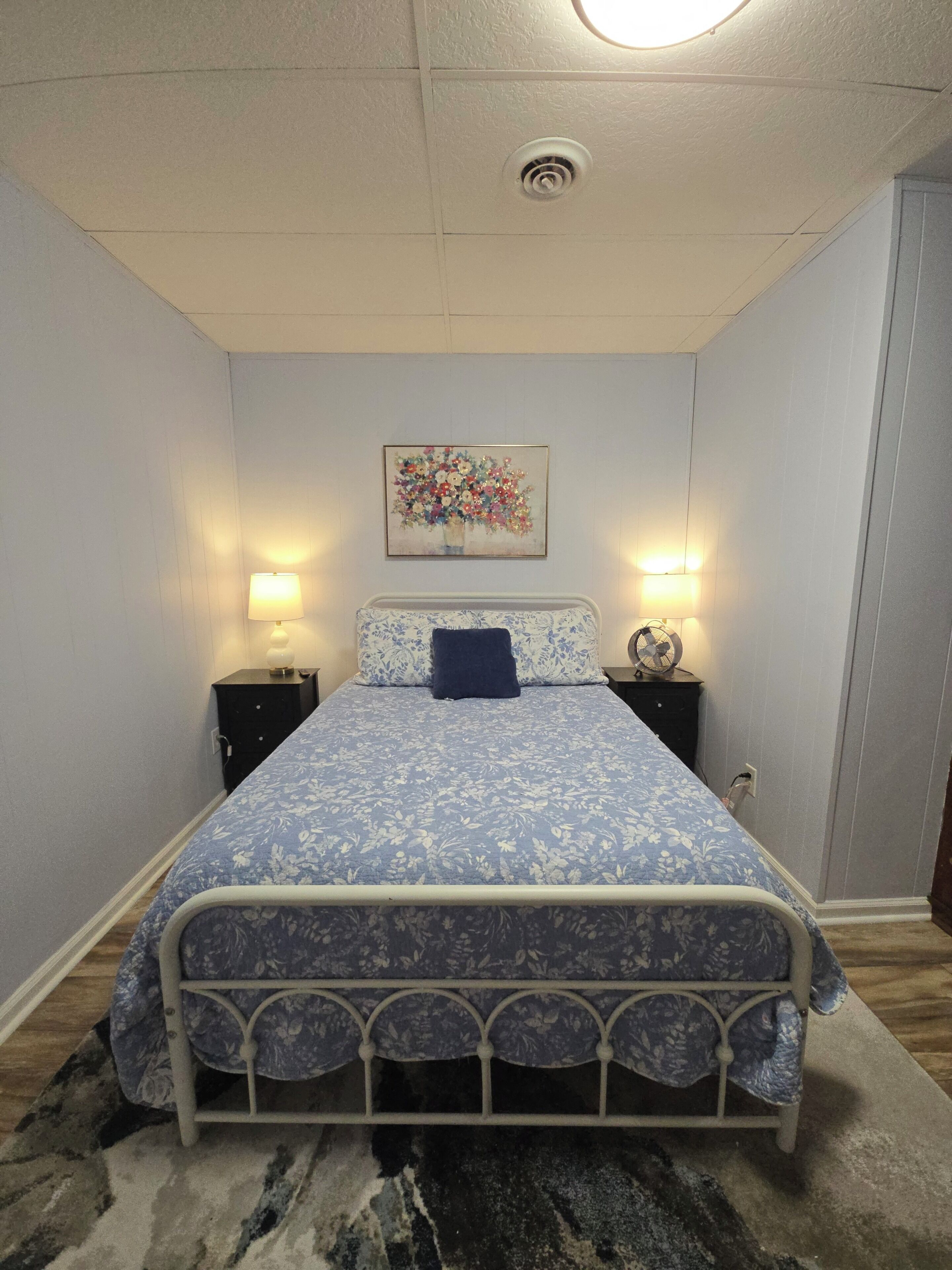2 chambres, fer et planche à repasser, Wi-Fi, literie fournie