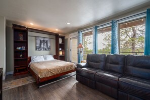 1 soverom, strykejern/-brett, wi-fi (inkludert) og sengetøy