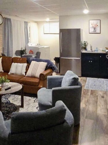 The Market Apts by Nest and Bloom -<br>Suite 3 (5043)