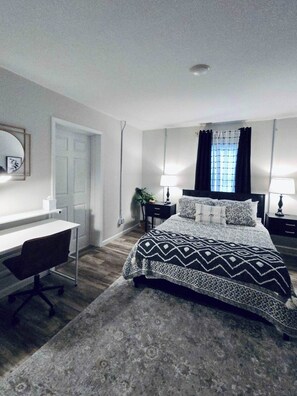 2 bedrooms, desk, iron/ironing board, WiFi