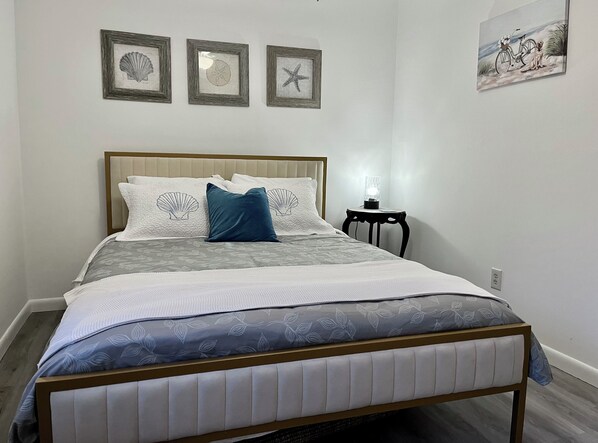 3 habitaciones, escritorio, wifi y ropa de cama 