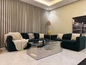 Apartment | Living area