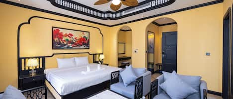 Phòng Suite dành cho gia đình, ban công, quang cảnh bãi biển | Chăn bông, minibar, trang trí khác biệt