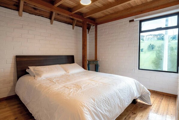 1 bedroom, WiFi, bed sheets, wheelchair access