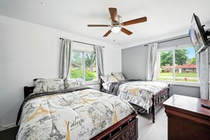 5 bedrooms, desk, iron/ironing board, free WiFi