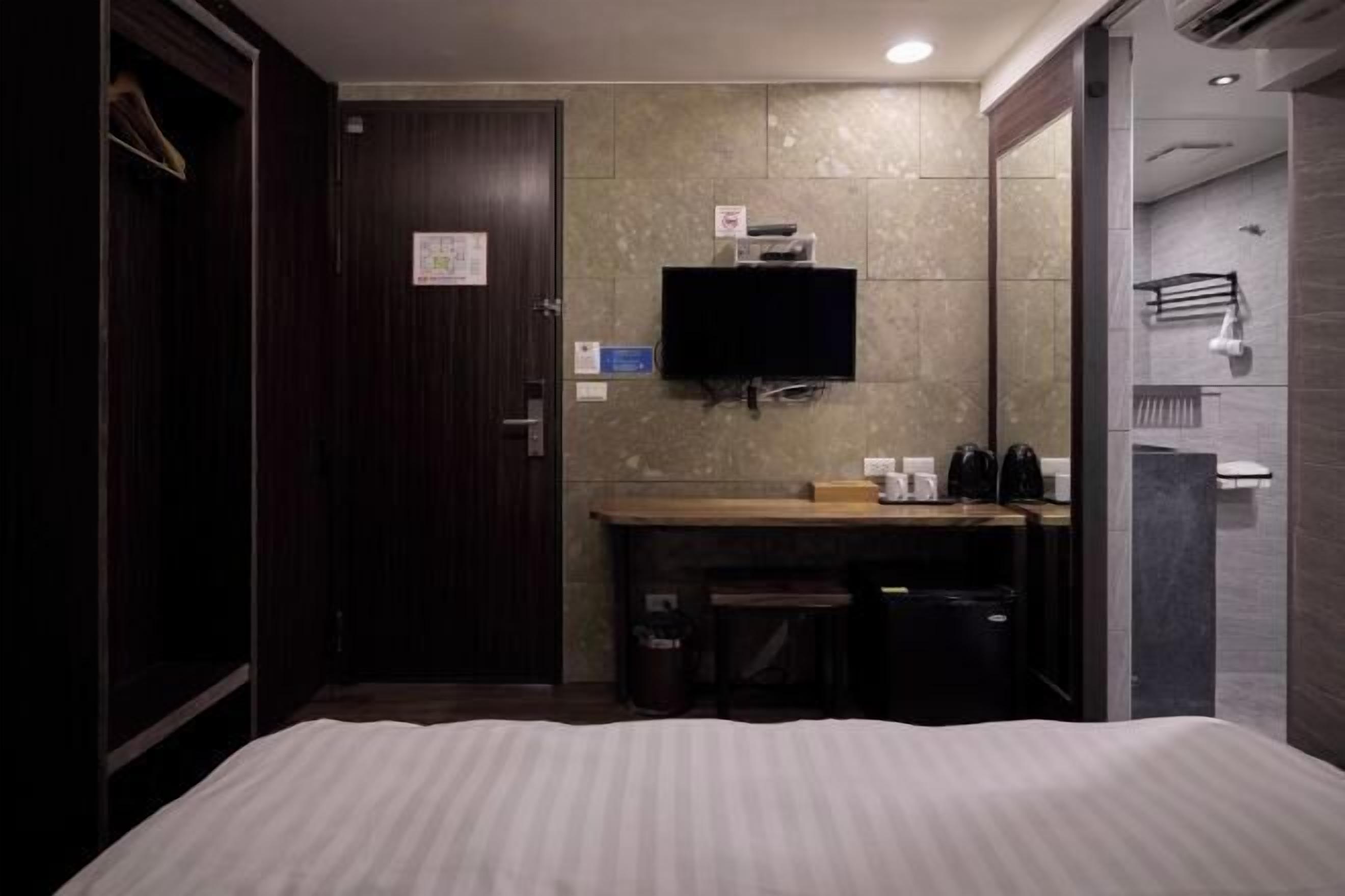 Een bureau, gratis wifi