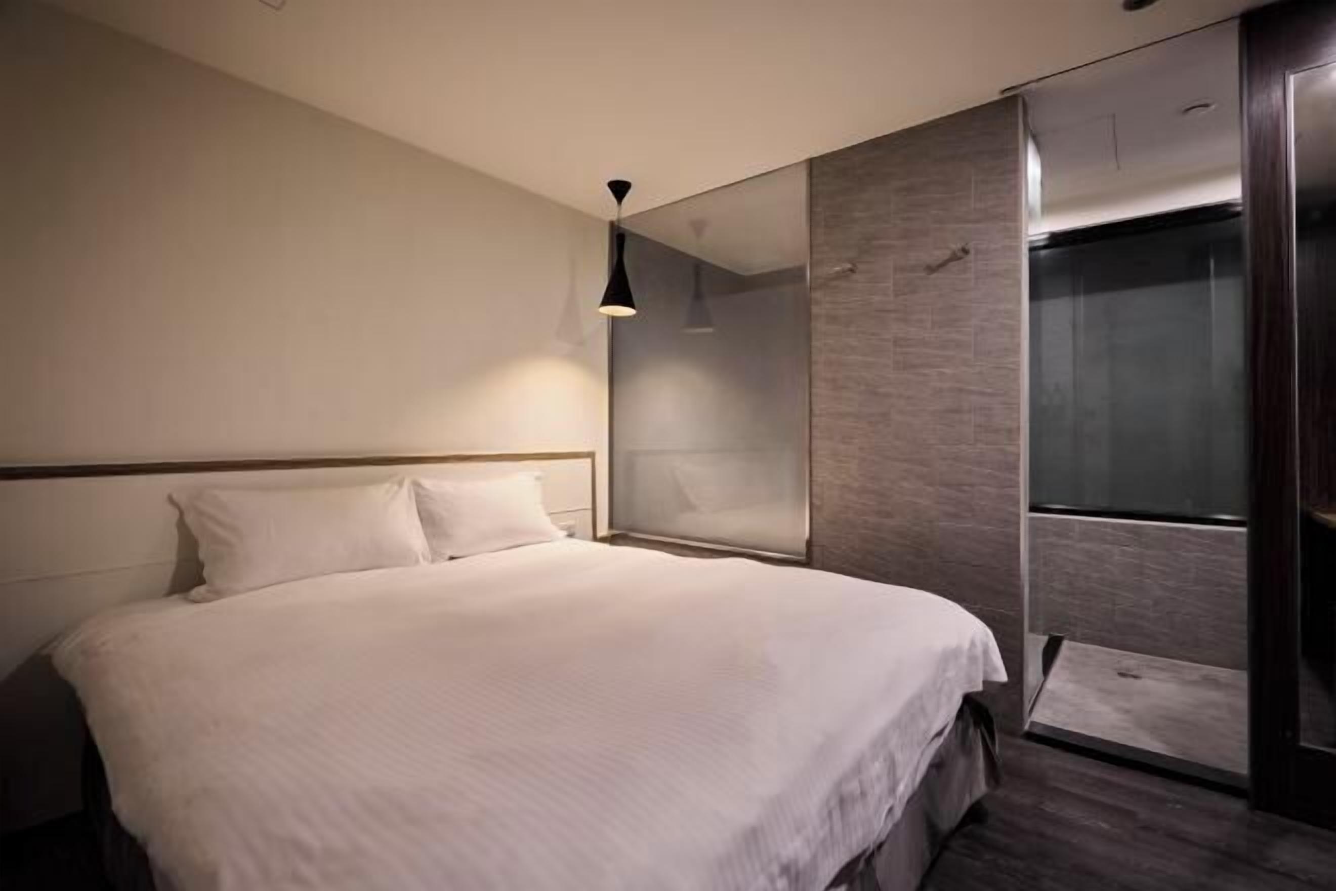 Een bureau, gratis wifi