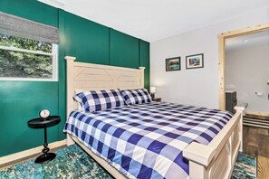 Småhus – signature, 3 soverom, terrasse | 3 soverom, individuelt dekorert, individuelt innredet og skrivebord