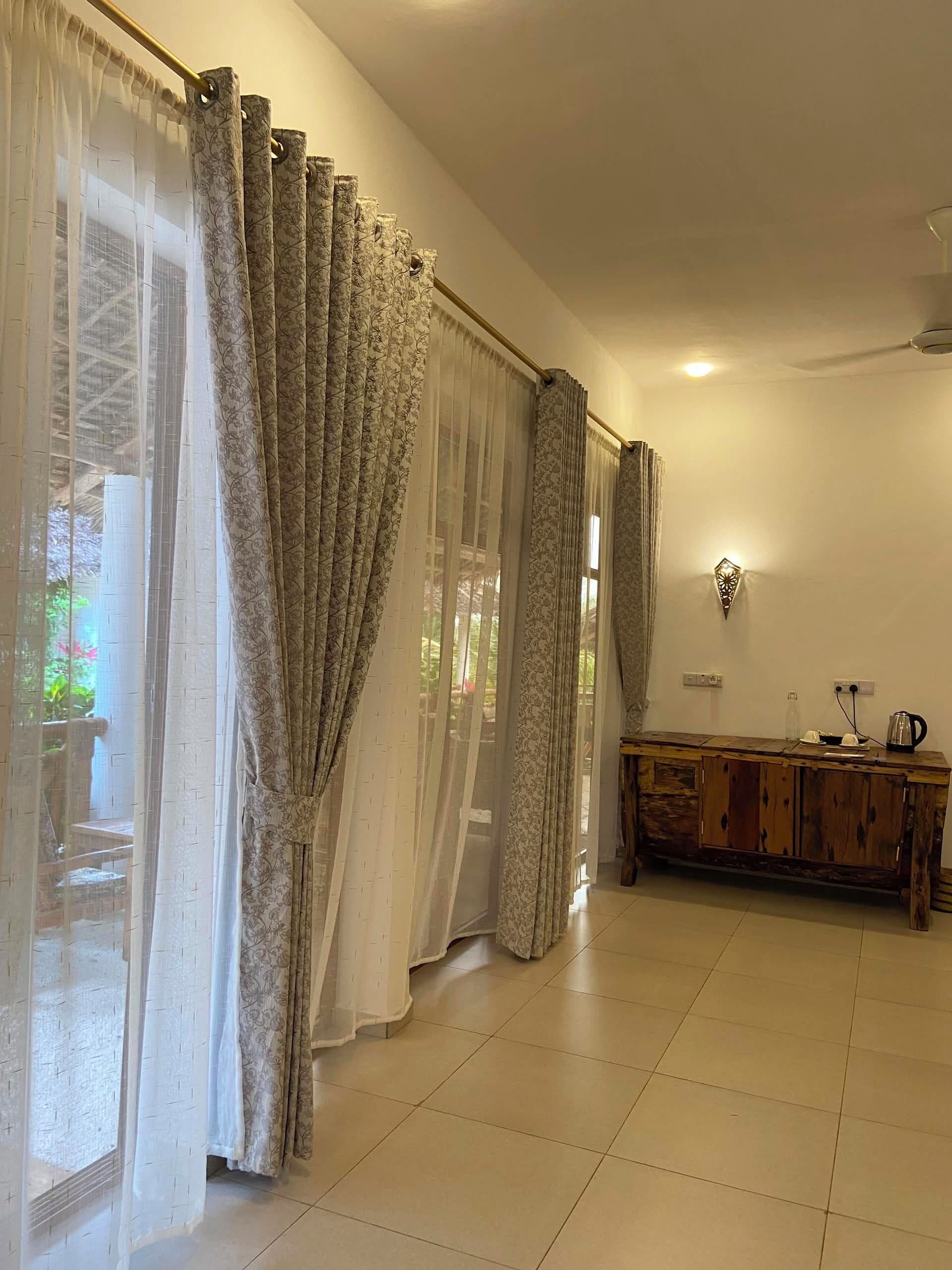 Superior-Suite, Poolblick