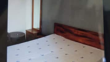 1 間睡房