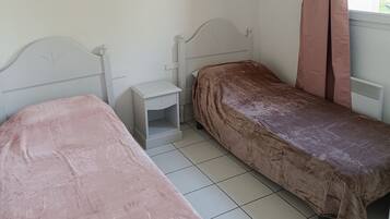 3 sovrum och sängkläder