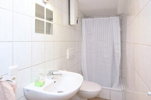 Shower - Gruppenferienhaus mit Sauna in Heinsberg (Kirchhundem-Heinsberg)
