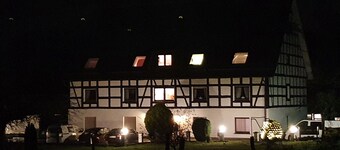 Wohnung in Silbecke mit Pool und Wald