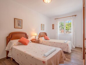 3 Schlafzimmer, Bügeleisen/Bügelbrett, kostenloses WLAN, Bettwäsche