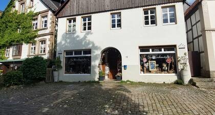 Märchenhafte Ferienwohnung "Dornröschen" in historischer Altstadt bis 6 Personen