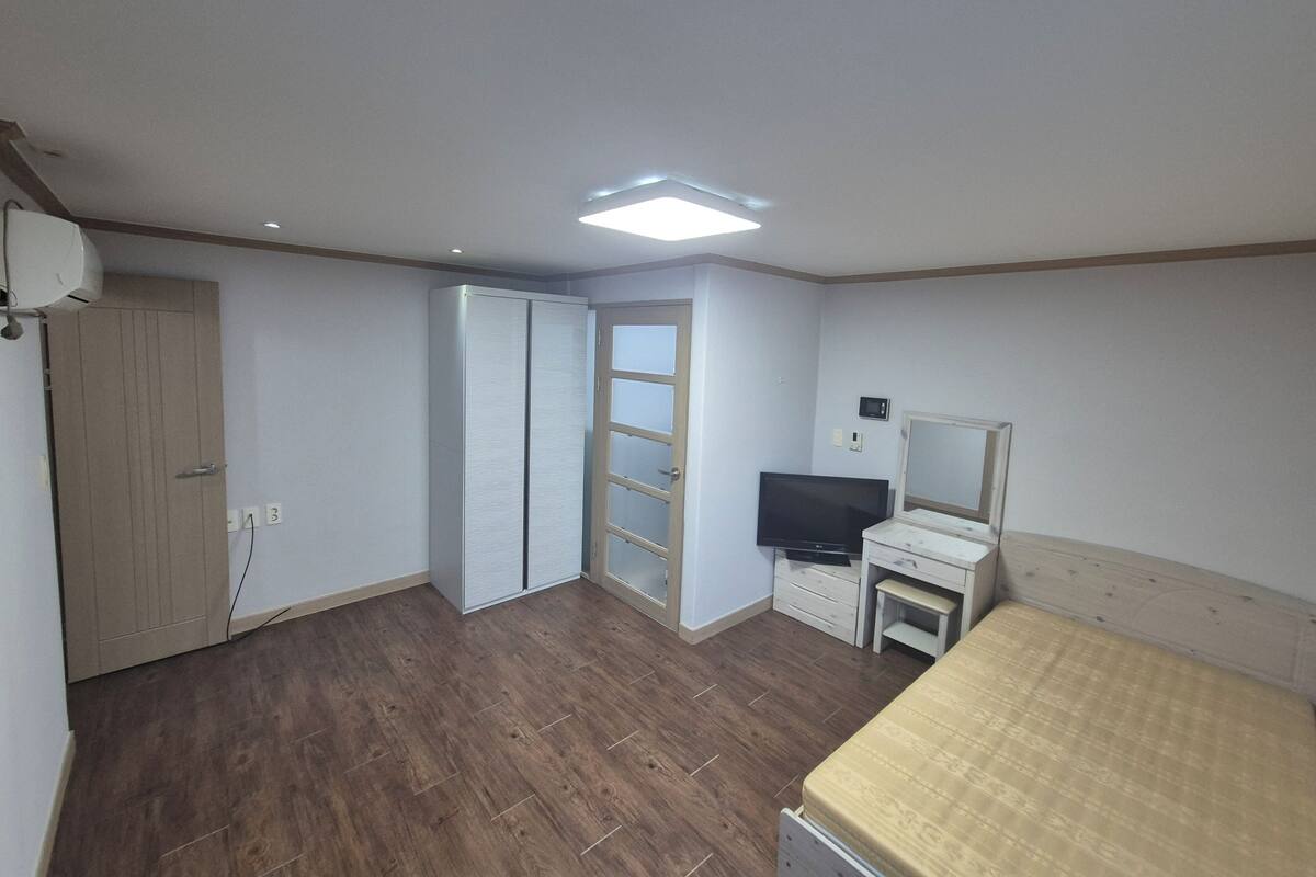 Double Room | Free WiFi