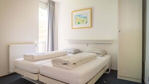 2 bedrooms, WiFi - Apartment in Friesland near the Coast (De Koog Texel)