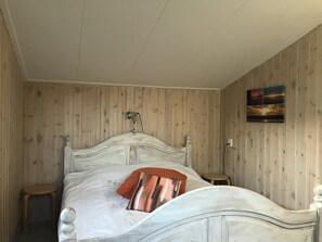 3 bedrooms, WiFi