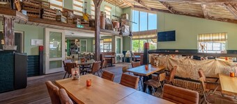 Villa with Pet Access