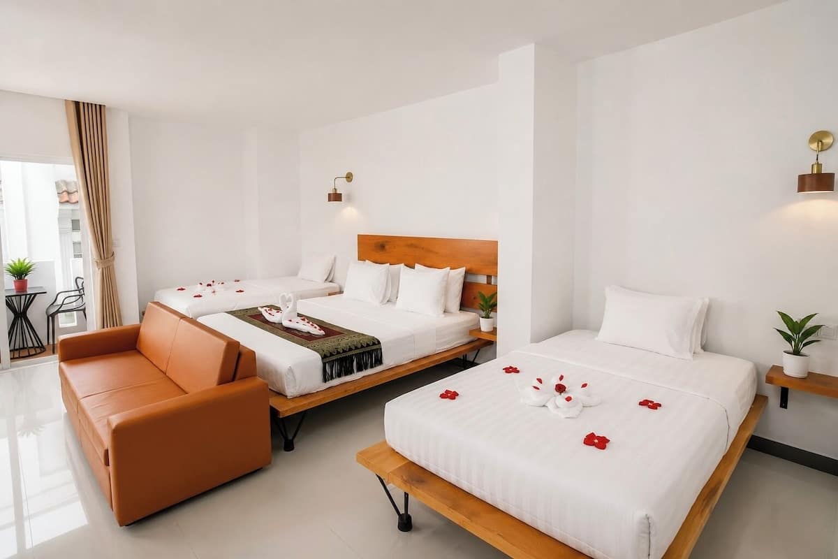Family Triple Room, City View | Premium bedding, in-room safe, soundproofing, WiFi (free)