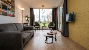 Unclassified image, 3 of 39, button - Holiday Home on Texel with Conservatory (De Cocksdorp)