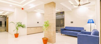 StayGuru Hotel Atithi