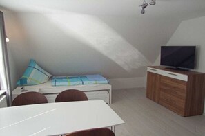 2 habitaciones, wifi gratis y ropa de cama 