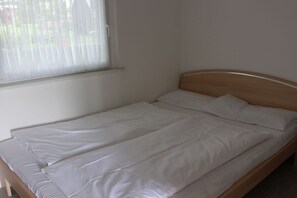 2 bedrooms