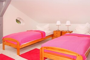 2 Schlafzimmer, Bügeleisen/Bügelbrett, kostenloses WLAN, Bettwäsche
