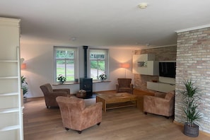Interior - Spacious Country Retreat (Den Burg)